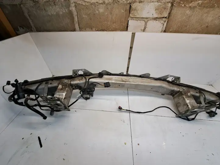 BMW 5 E60 E61 (2004 - 2010) 13232811GE Комплект передней части — фото 3
