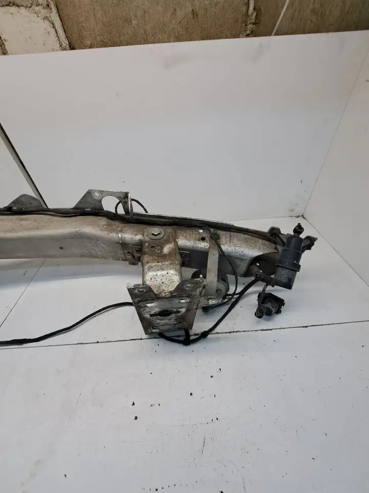 BMW 5 E60 E61 (2004 - 2010) 13232811GE Комплект передней части — фото 6