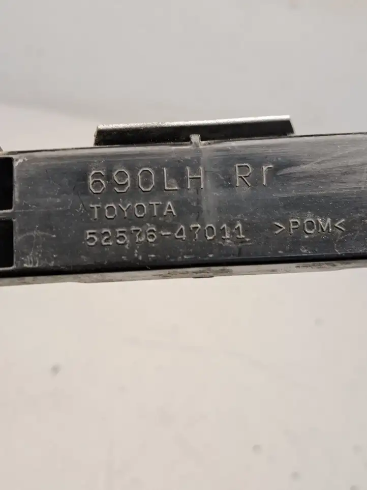 Toyota Prius (XW20) (2003 - 2009) 5257647011 Кронштейн угловой части бампера — фото 6