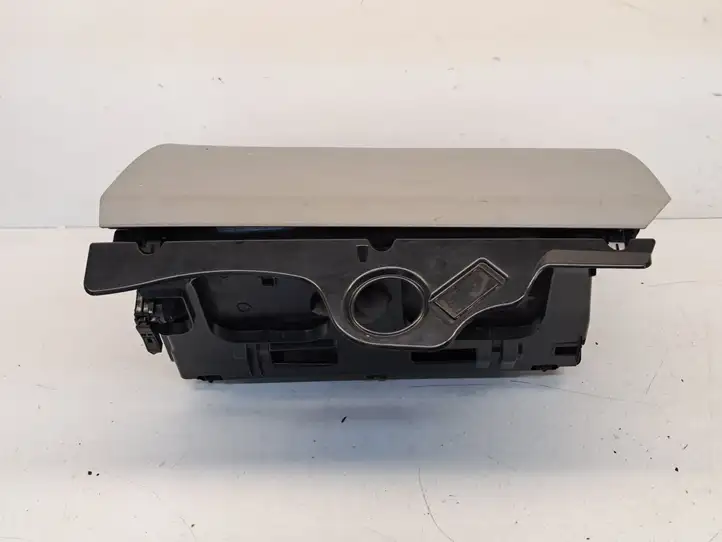 Volkswagen PASSAT B6 (2005 - 2010) 3C18571143C1857114 Вещевой ящик — фото 3