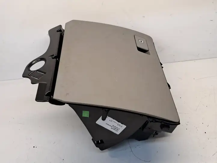 Volkswagen PASSAT B6 (2005 - 2010) 3C18571143C1857114 Вещевой ящик — фото 4