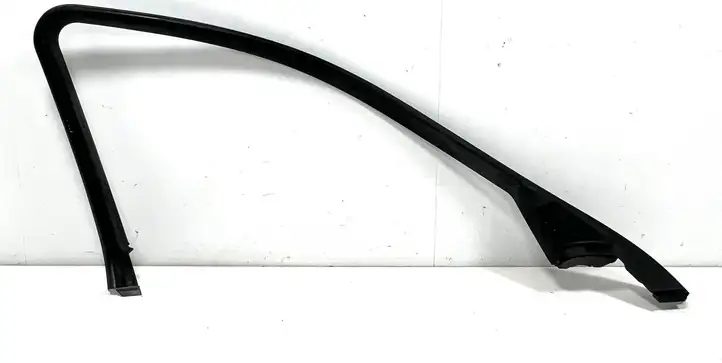 BMW 5 E60 E61 (2004 - 2010) 5135703362912 Рамка стекла передней двери — фото 1
