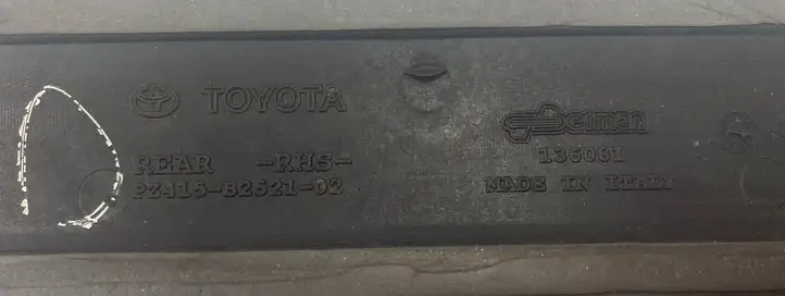 Toyota Yaris (1999 - 2003) PZ415B252102 Молдинги задней двери — фото 3