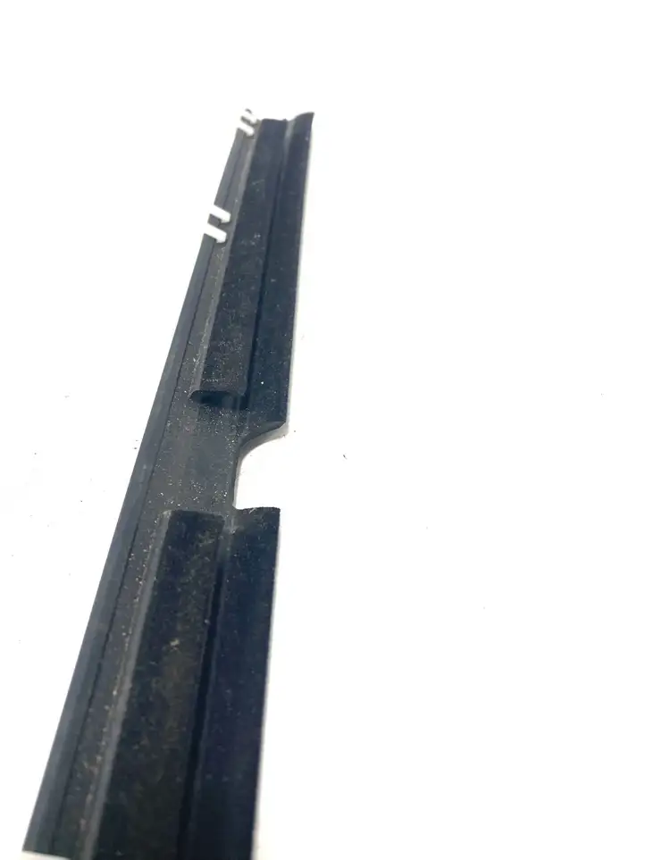 Mitsubishi Lancer VIII (2007 - 2011) Накладка стекла задней двери — фото 3