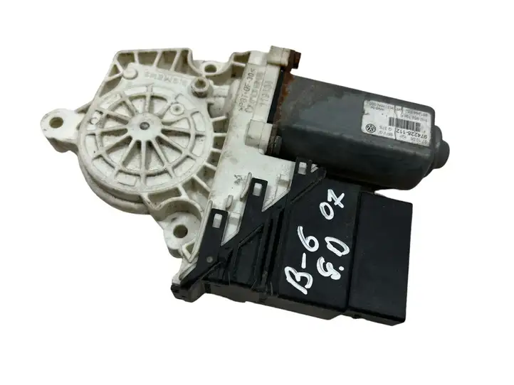 Volkswagen PASSAT B6 (2005 - 2010) 960092100 Стеклоподъемник задней двери — фото 4