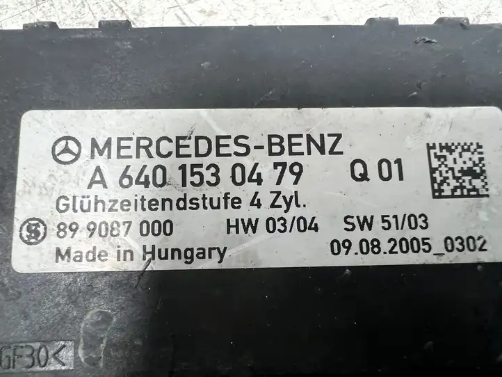 Mercedes-Benz A W169 (2004 - 2012) A6401530479 Реле накала свечей — фото 7