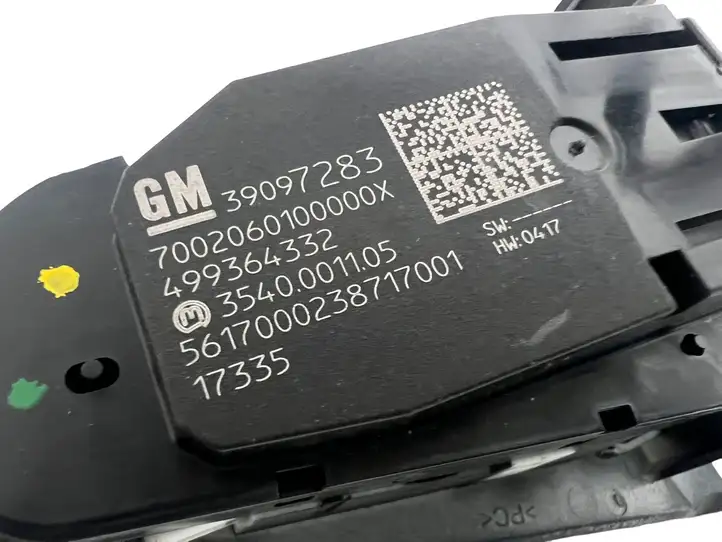 Opel Grandland X (2017 - ) 39097360 Кнопки на рулевом колесе — фото 7