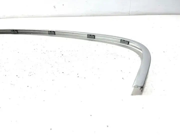 BMW 5 E60 E61 (2004 - 2010) Накладка стекла задней двери — фото 6