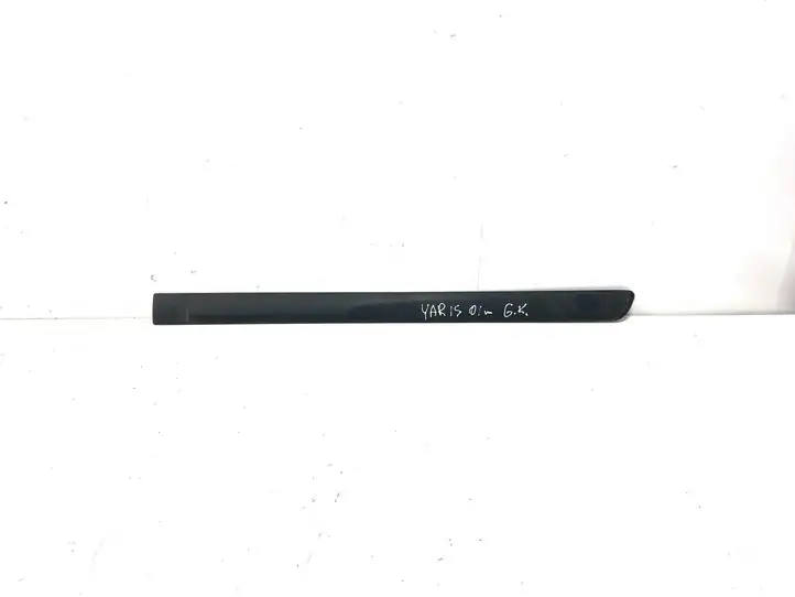 Toyota Yaris (2003 - 2005) PZ415B252000 Молдинги задней двери — фото 1