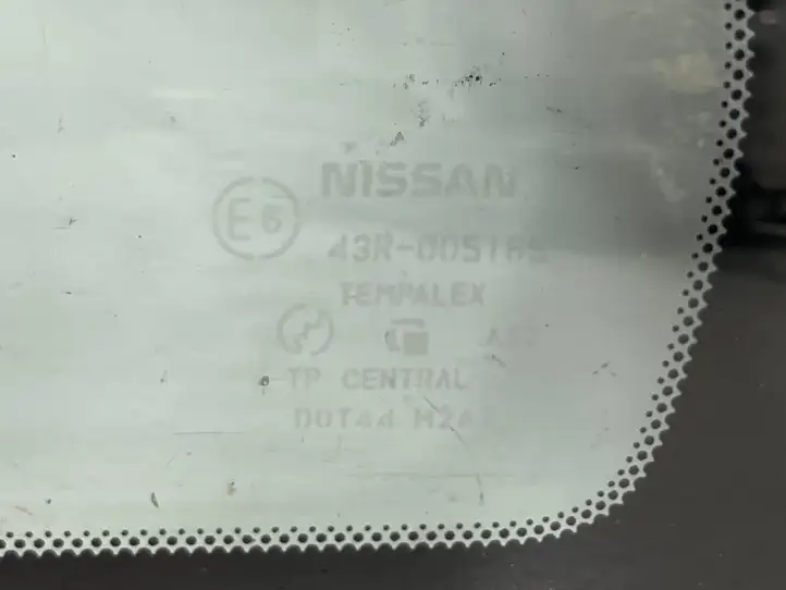 Nissan 350Z (2001 - 2009) DOT44M2A2 Заднее боковое стекло — фото 3