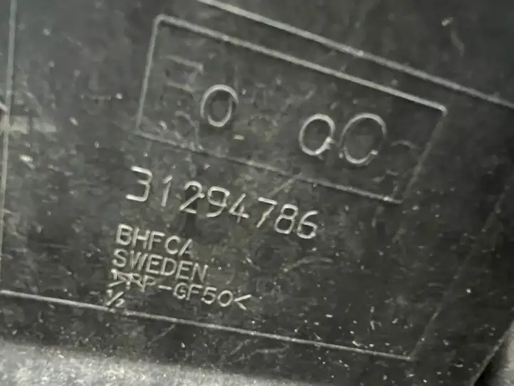 Volvo V70 (2007 - 2013) 31294786 Площадка аккумулятора — фото 8