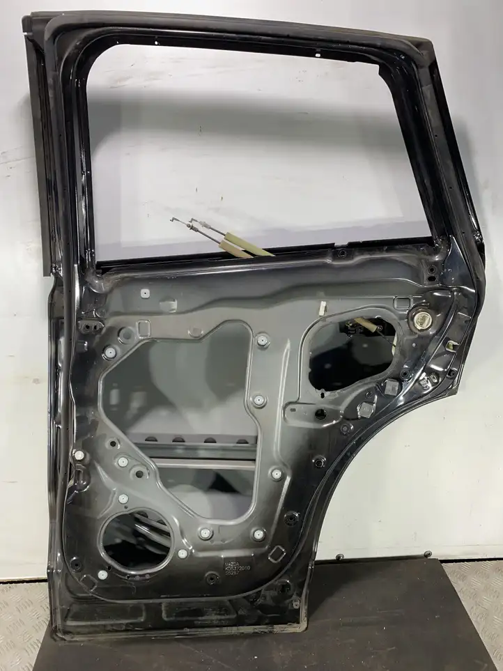 (2012 - 2015) Задняя дверь — фото 12