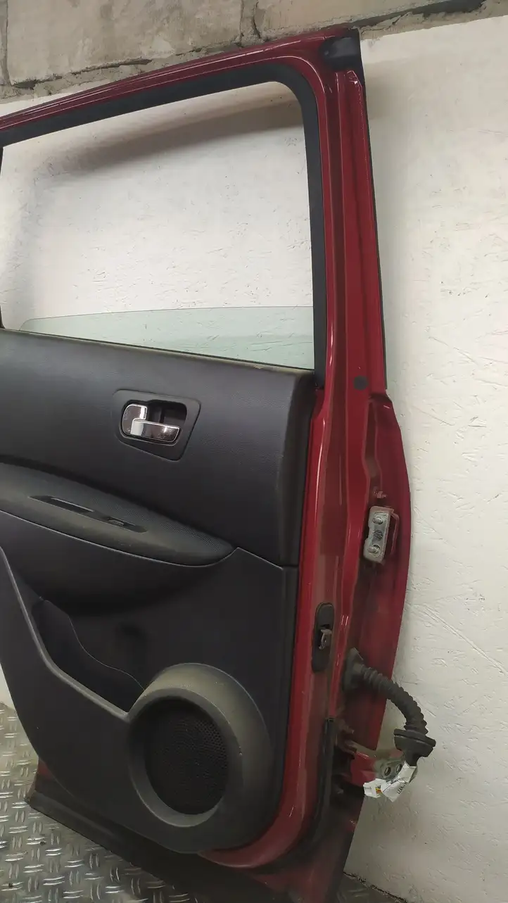 Nissan Qashqai (2006 - 2010) Задняя дверь — фото 6