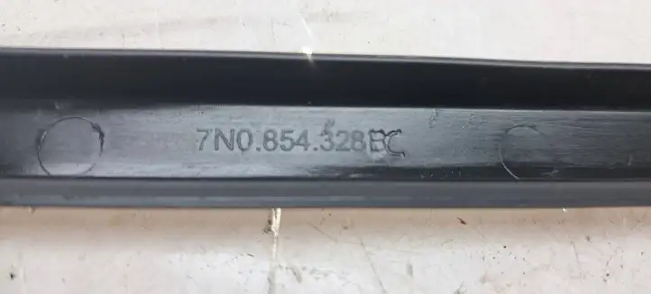 Volkswagen Sharan (2010 - 2015) 7N0854328C Накладка стоек лобового стекла — фото 3