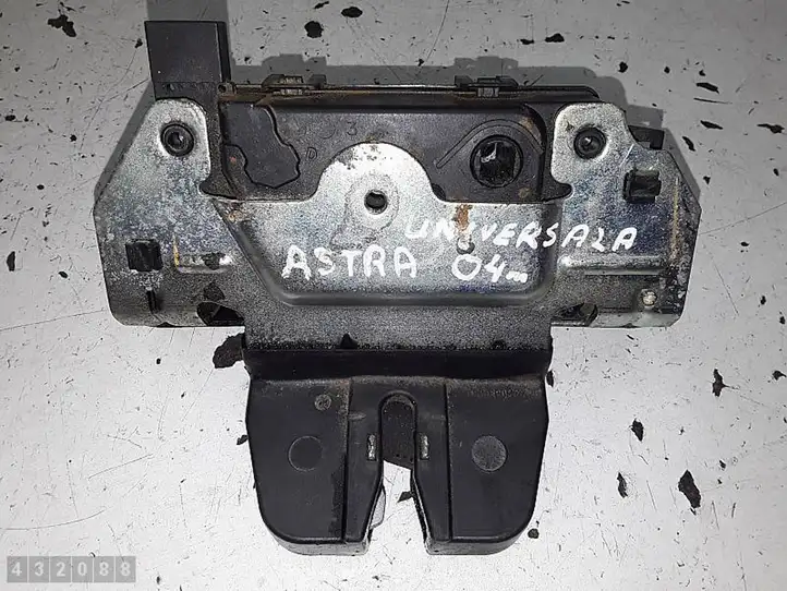 Opel Astra H (2004 - 2009) 13117285 Замок крышки багажника — фото 4