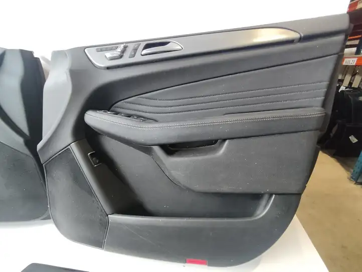 Mercedes-Benz GLE W166/C292 (2015 - 2019) Комплект отделки дверей — фото 6