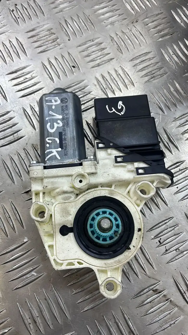 Volkswagen PASSAT B6 (2005 - 2010) 1K0959703P Стеклоподъемник задней двери — фото 2