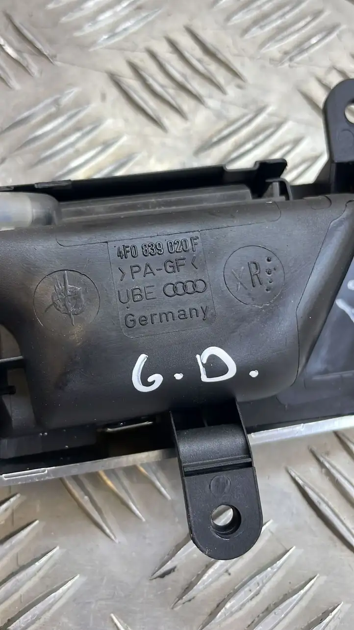 Audi A6 S6 C6 4F (2008 - 2011) 4F0839020 Внутренняя ручка задней двери — фото 2