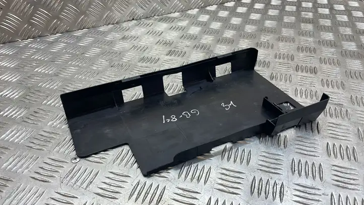 Audi A6 S6 C6 4F (2008 - 2011) 4F0915429C Крышка ящика аккумулятора — фото 2