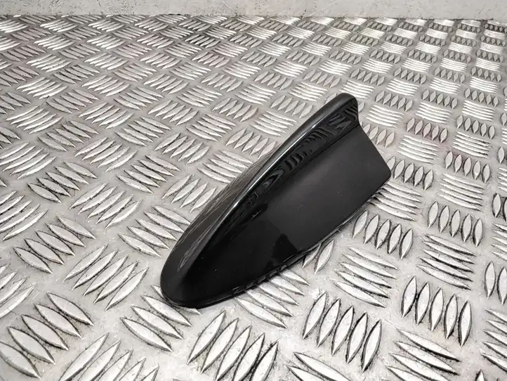BMW X6 E71 (2008 - 2014) 6982665 Крышка GPS-антенны — фото 1