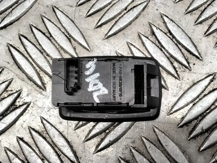 BMW X6 E71 (2008 - 2014) 6945874 Кнопка стеклоподъемников — фото 4