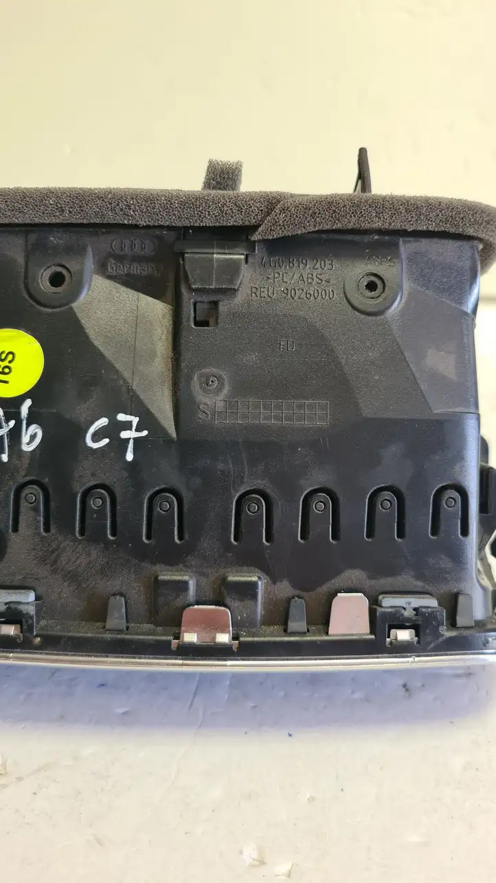 Audi A6 C7 (2011 - 2014) 4G0819203 Задний воздушный дефлектор — фото 3