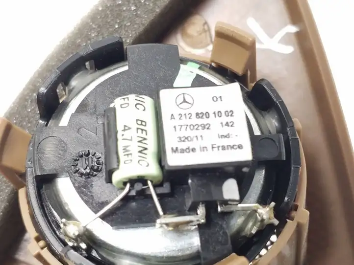 Mercedes-Benz S W221 (2005 - 2013) A2217280356 Прочая отделка передней двери — фото 3