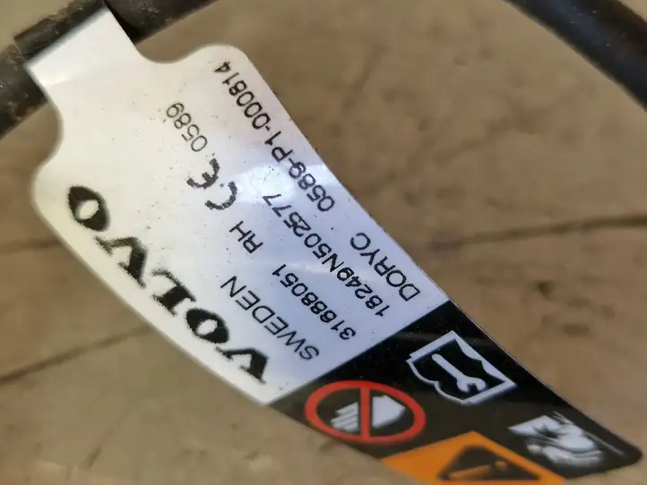 Volvo S90, V90 (2016 - 2020) 31688051 Подушка безопасности пешехода — фото 3