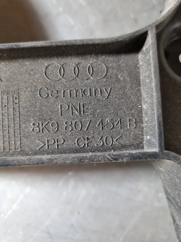 Audi A4 S4 B8 8K (2011 - 2015) 8K9807454B Кронштейн угловой части бампера — фото 3
