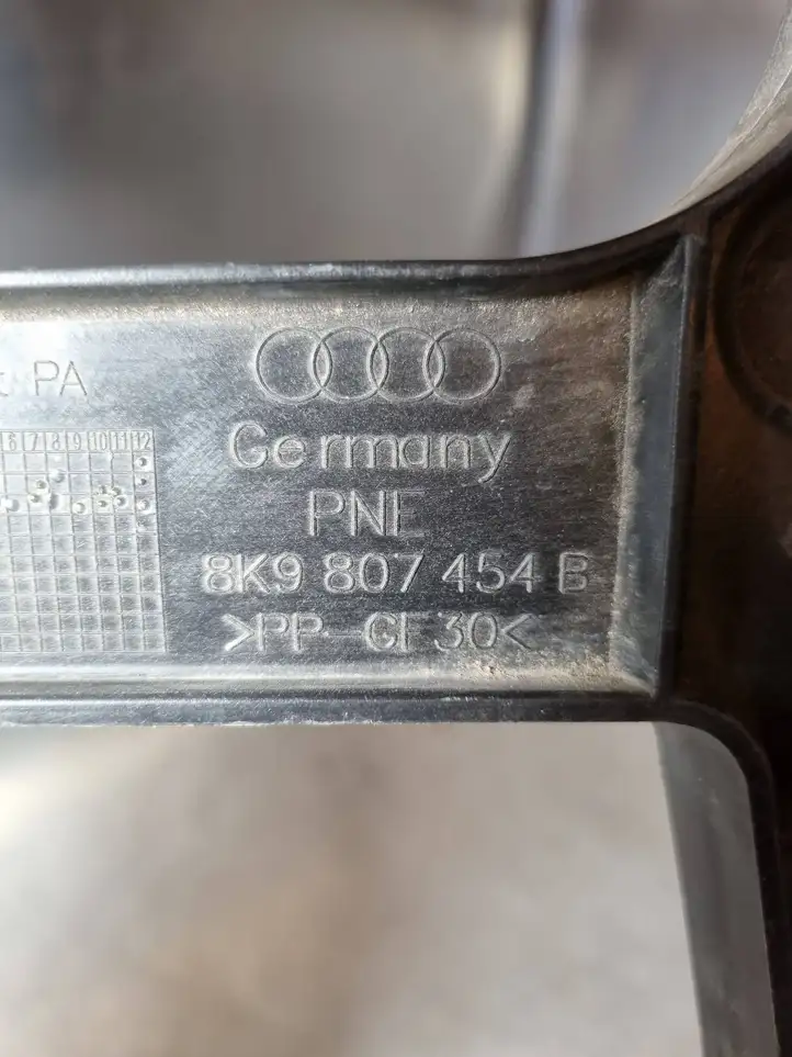 Audi A4 S4 B8 8K (2011 - 2015) 8K9807454B Кронштейн угловой части бампера — фото 4