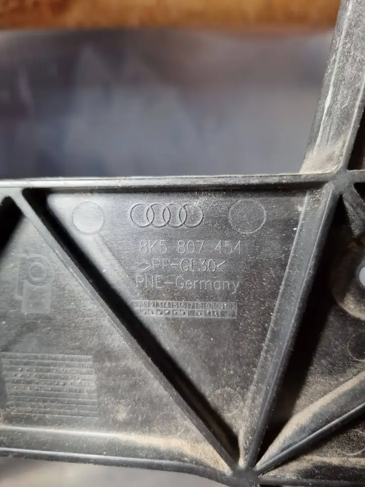 Audi A4 S4 B8 8K (2011 - 2015) 8K5807454 Кронштейн заднего бампера — фото 3