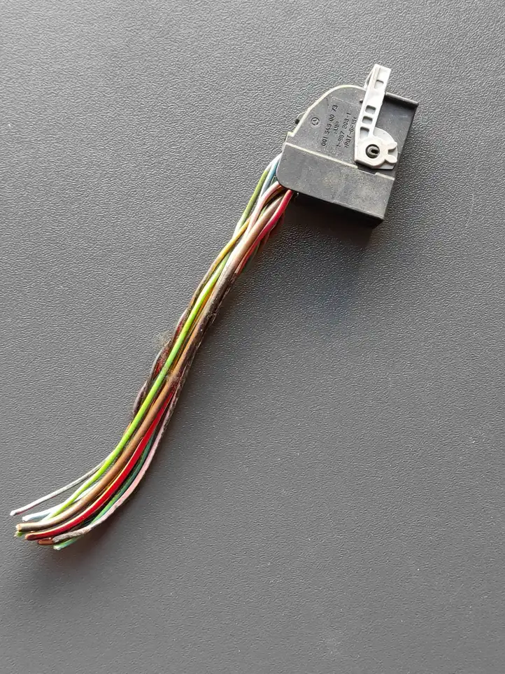 Mercedes-Benz E W211 (2002 - 2009) 0015450073 Прочая электропроводка — фото 3