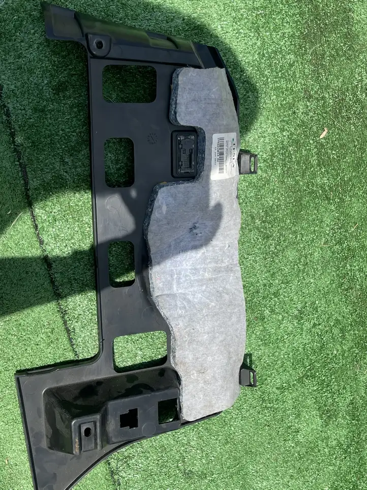 Tesla Model S (2012 - 2016) 3702213014 Нижняя отделка панели приборов — фото 2