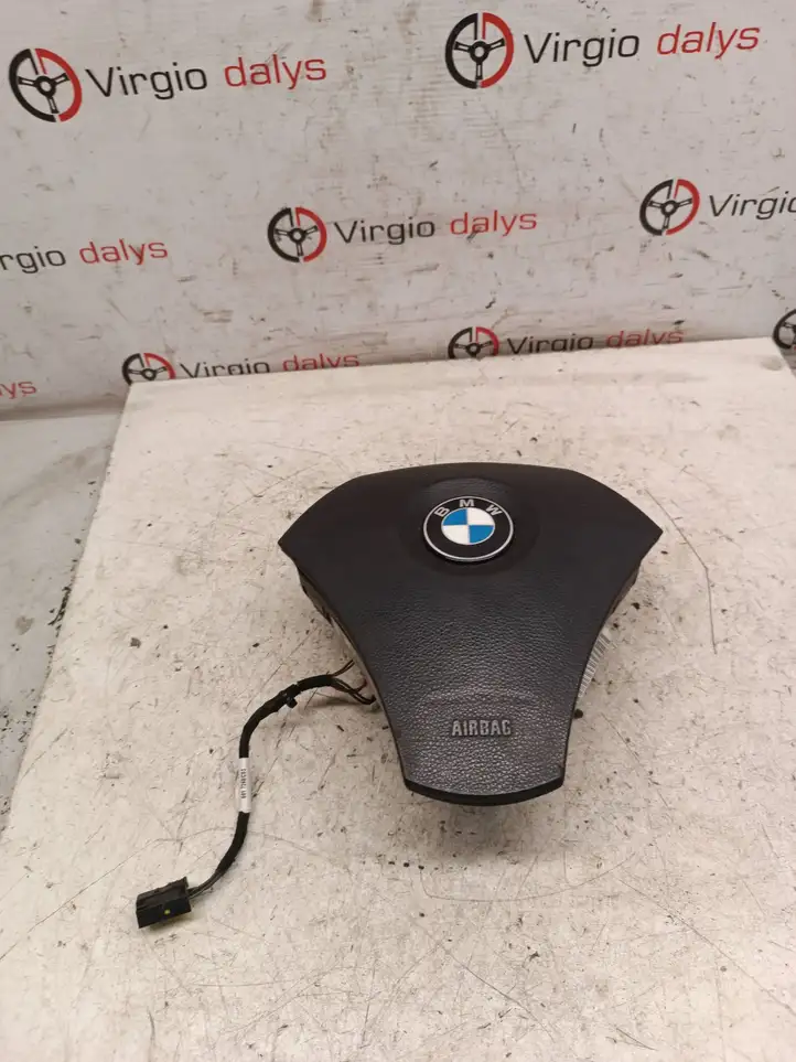 BMW 5 E60 E61 (2004 - 2010) 601718900 Подушка безопасности руля — фото 1