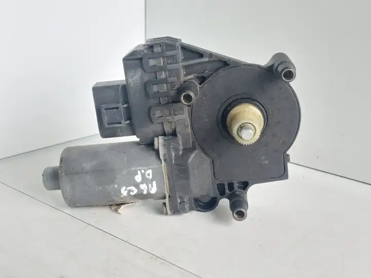 Audi A6 S6 C5 4B (1997 - 2001) 4B0959802B Стеклоподъемник задней двери — фото 1
