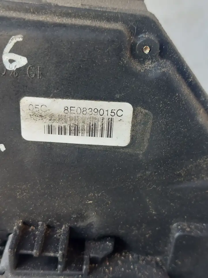 Audi A4 S4 B6 8E 8H (2000 - 2006) 8E0839015C Замок задней двери — фото 4