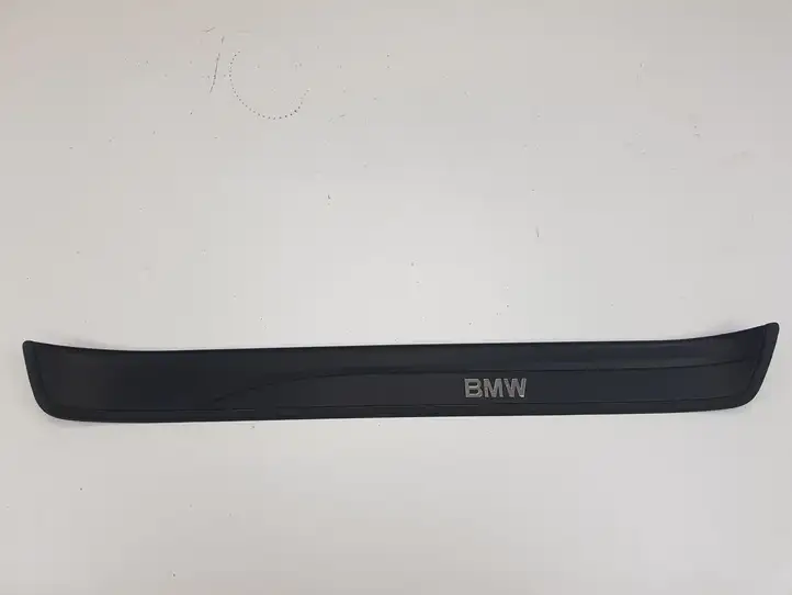 BMW 3 E90 E91 (2005 - 2012) Внутренняя отделка переднего порога — фото 1