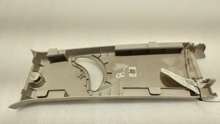 Toyota Aygo AB40 (2014 - 2018) 624110H070 Верхняя обшивка стойки B — фото 3