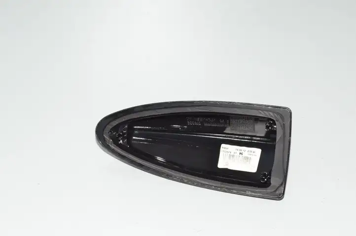 BMW 5 F10 F11 (2009 - 2016) Крышка GPS-антенны — фото 2