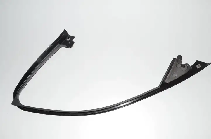 BMW 3 F30 F35 F31 (2012 - 2018) Накладка стекла передней двери — фото 3
