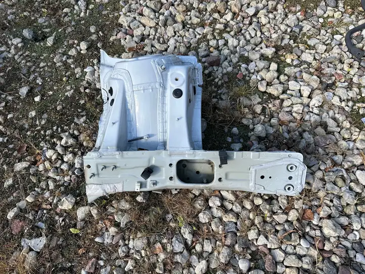 BMW 1 F40 (2019 - ) Лонжерон кузова — фото 3