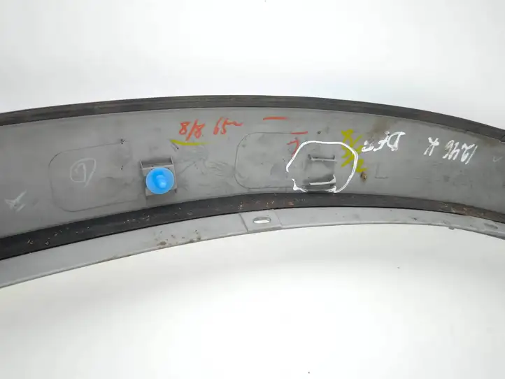Nissan 350Z (2001 - 2009) 76837CD000 Накладка стекла передней двери — фото 6