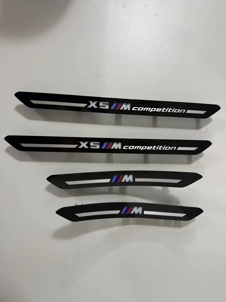 BMW X5 G05 (2018 - ) 8095504 Внутренняя обшивка порога (комплект) — фото 1