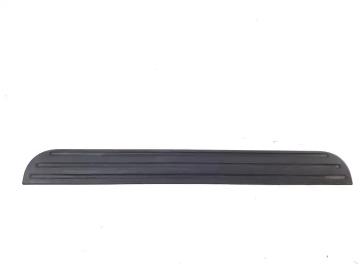 Toyota RAV 4 (XA30) (2006 - 2016) 67911-42030 Внутренняя отделка переднего порога — фото 1