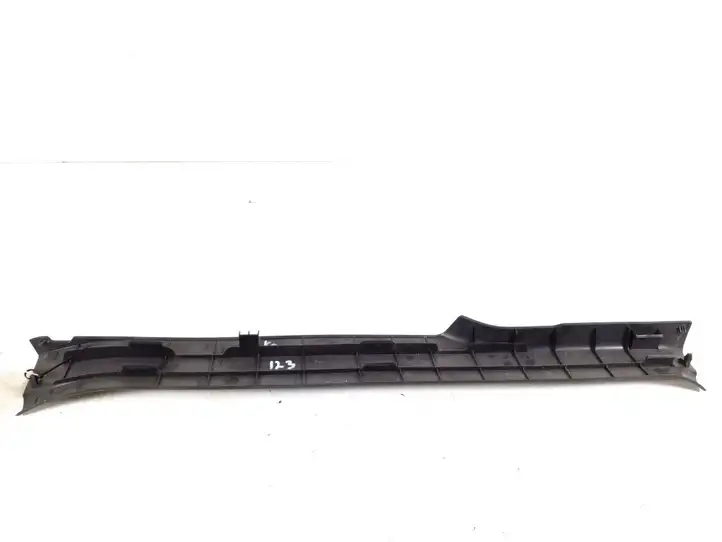 Toyota Avensis Verso (2001 - 2004) 67918-44020 Внутренняя отделка заднего порога — фото 2