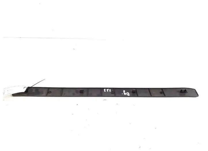 Toyota Avensis Verso (2001 - 2004) 67915-44040 Внутренняя отделка заднего порога — фото 2
