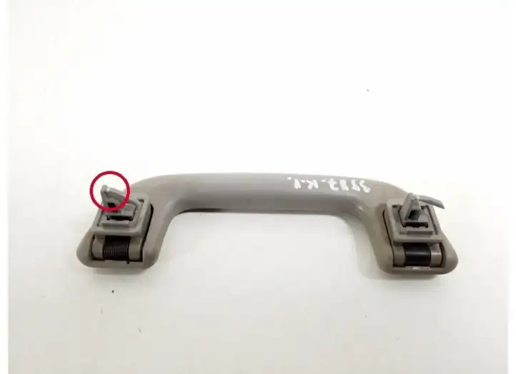 Toyota RAV 4 (XA30) (2006 - 2016) 74610-52020 Потолочная ручка передняя — фото 3