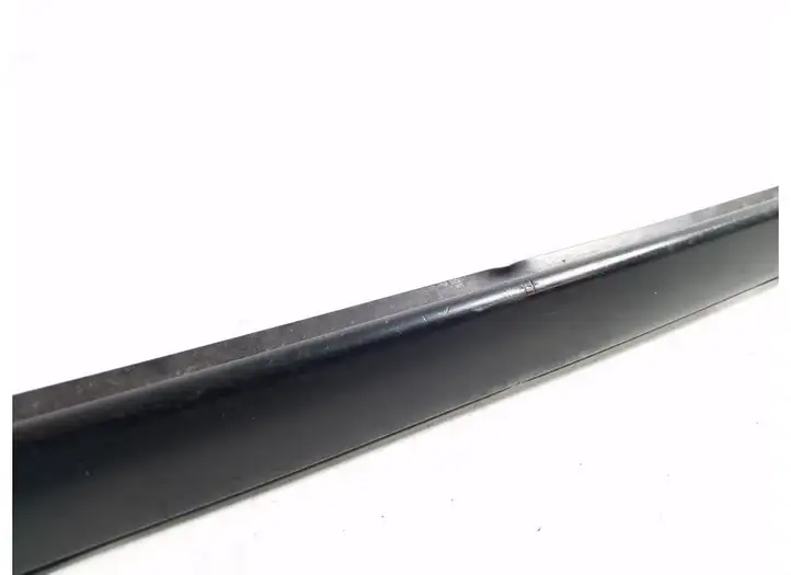 Toyota Avensis Verso (1995 - 2001) 75552-44010 Накладка стоек лобового стекла — фото 3