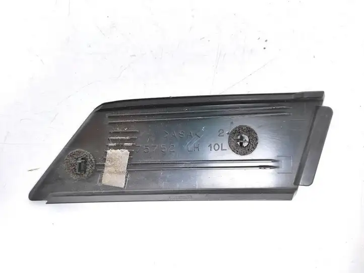Toyota Yaris (2005 - 2009) 75752-52010 Прочая отделка передней двери — фото 2