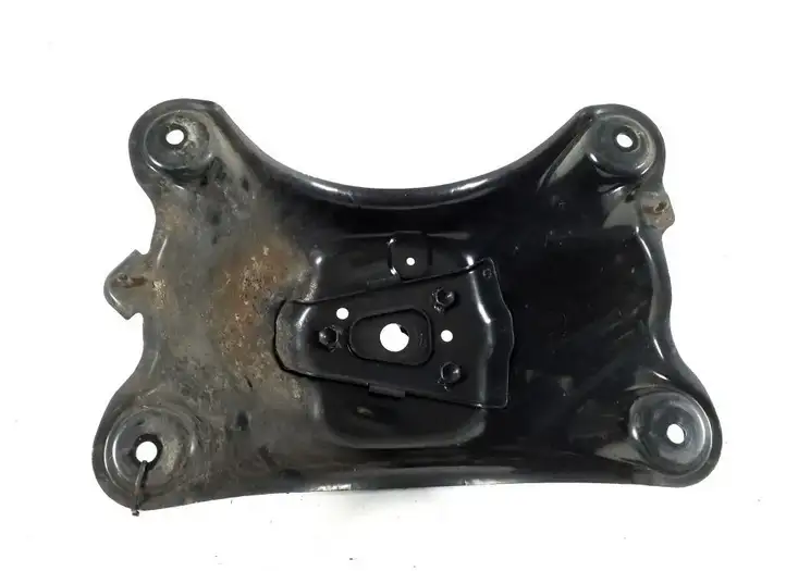 Toyota RAV 4 (XA30) (2006 - 2016) 51908-42040 Кронштейн запасного колеса — фото 3